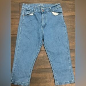Women’s Cropped Denim Jeans